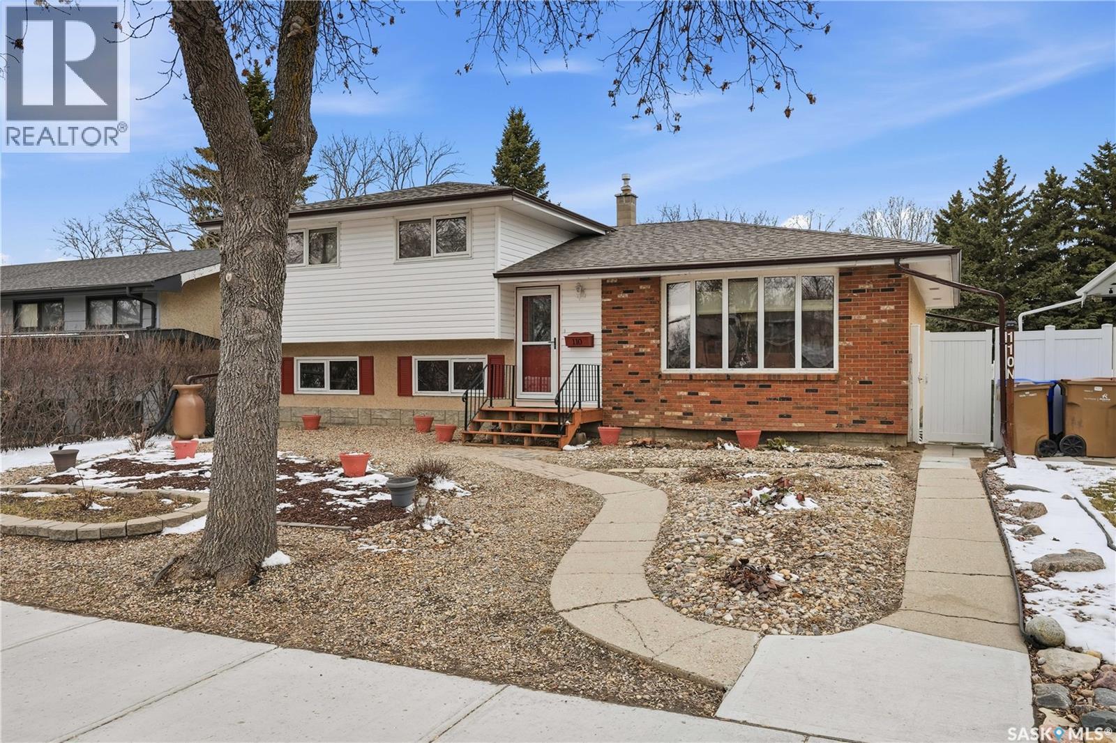 110 Mccarthy Boulevard N, Regina, SK - Outdoor