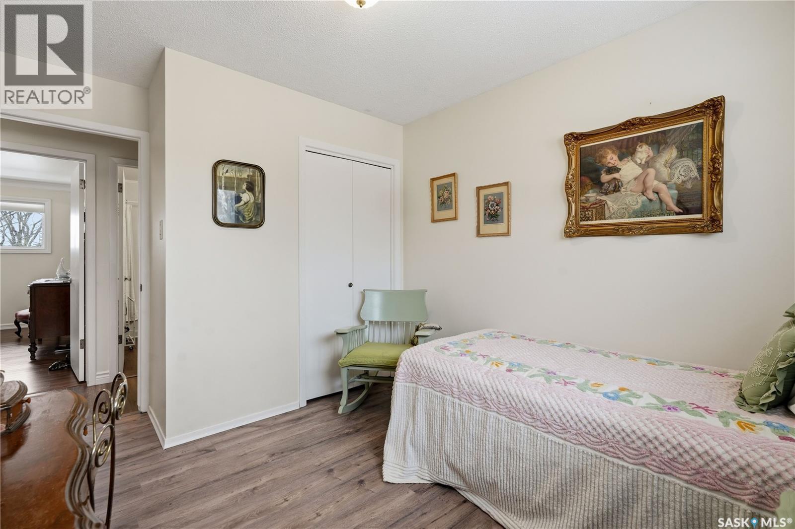 110 Mccarthy Boulevard N, Regina, SK - Indoor Photo Showing Bedroom