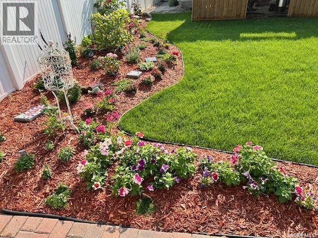 110 Mccarthy Boulevard N, Regina, SK - Outdoor