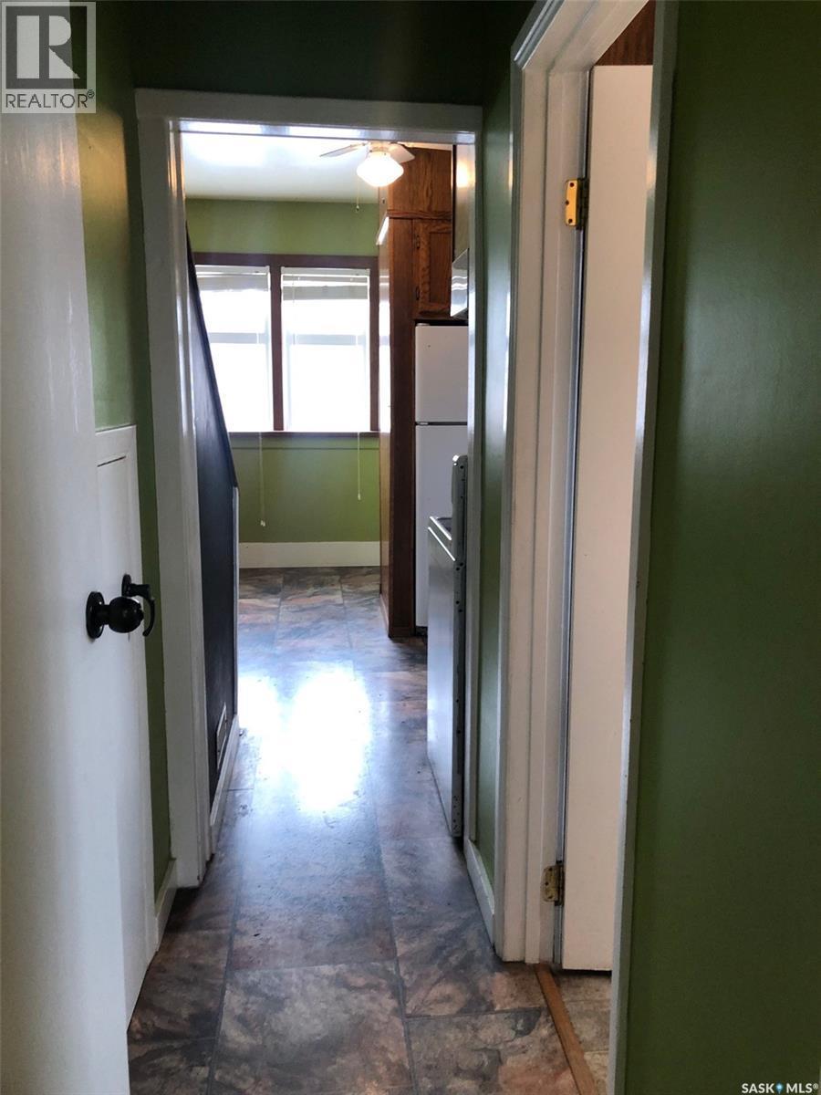 220 Eighth Avenue E, Canora, SK - Indoor Photo Showing Other Room