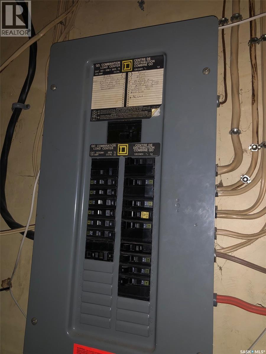 220 Eighth Avenue E, Canora, SK - Indoor Photo Showing Basement