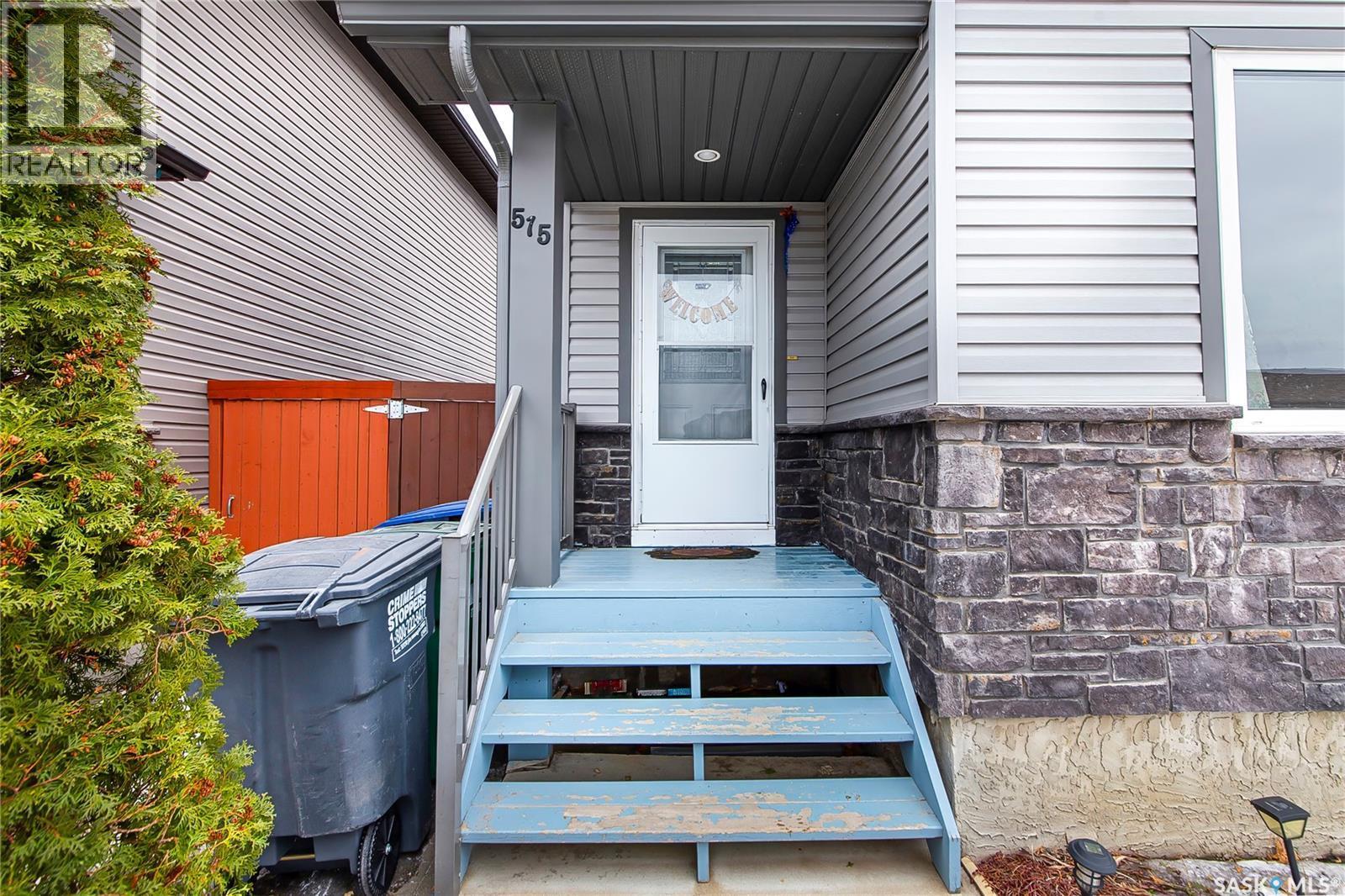 515 Coad Crescent, Saskatoon, SK - Outdoor With Deck Patio Veranda