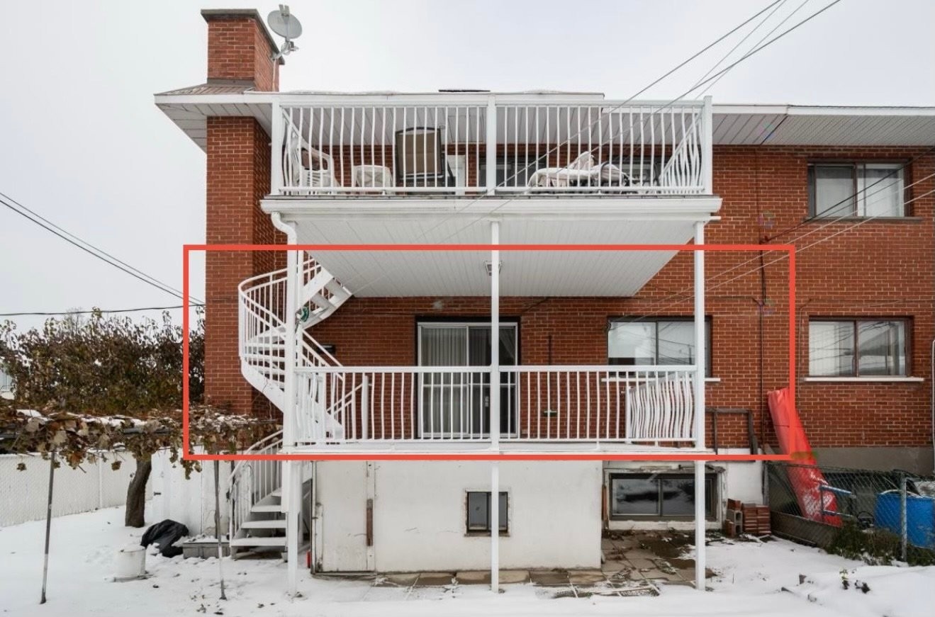 Balcony - 8502 Rue Chauveau, Montréal (Saint-Léonard), QC - Outdoor With Exterior