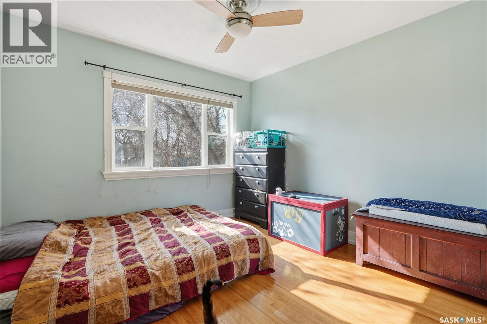 2425 Atkinson Street, Regina, SK - Indoor Photo Showing Bedroom