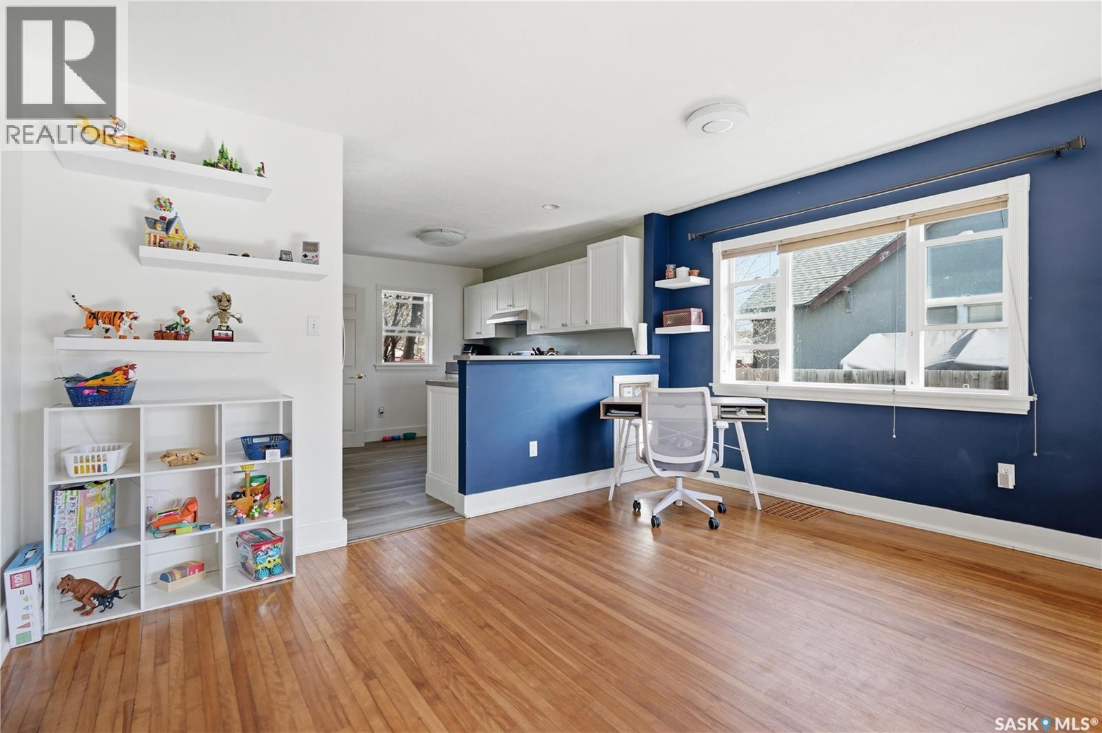 2425 Atkinson Street, Regina, SK - Indoor