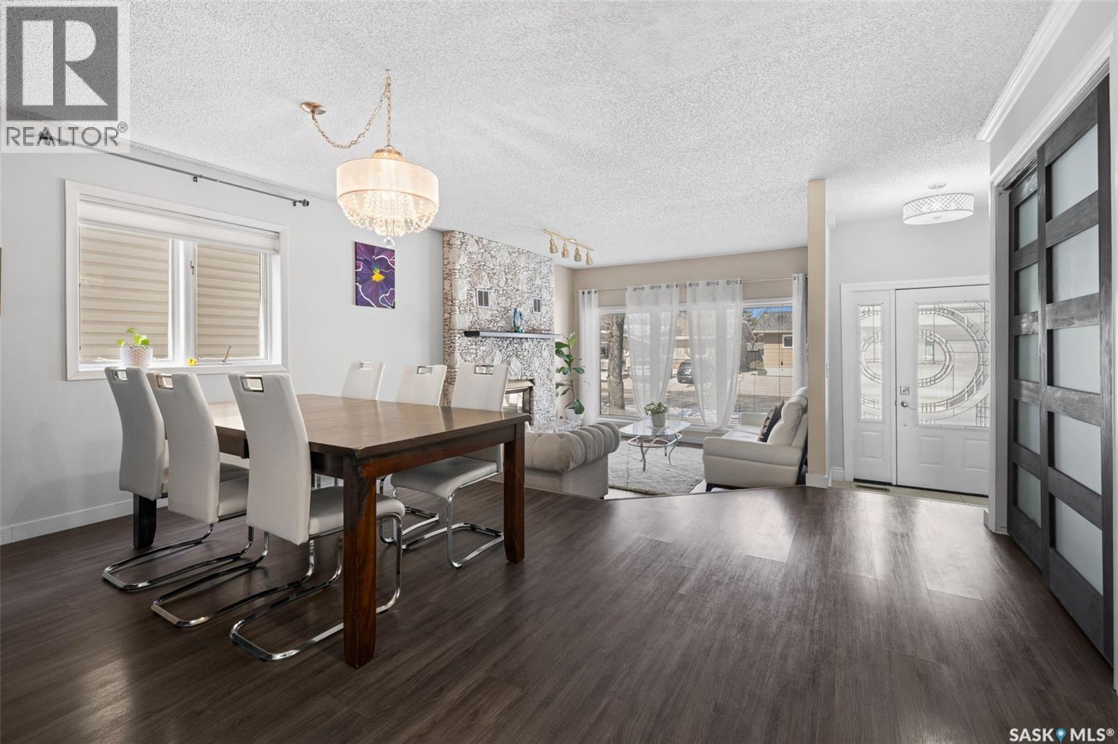 435 Christopher Road, Saskatoon, SK - Indoor