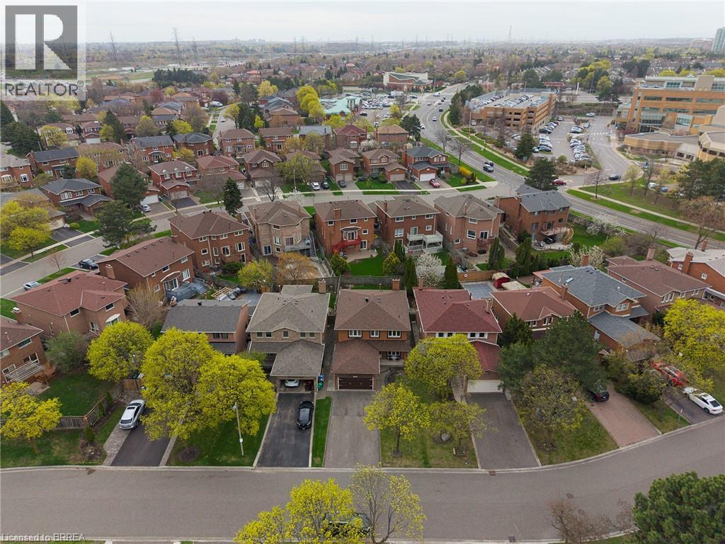 2057 Wincanton Crescent, Mississauga, ON - Outdoor With View