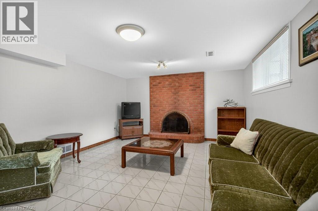 190 Deschene Avenue, Hamilton, ON - Indoor Photo Showing Living Room With Fireplace