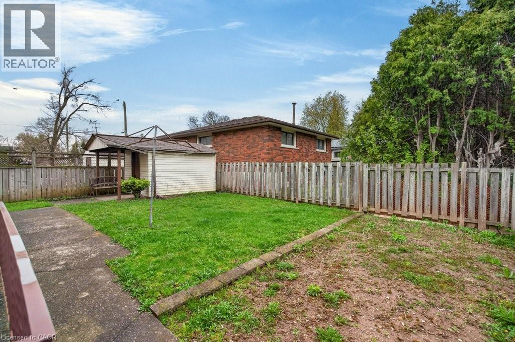 190 Deschene Avenue, Hamilton, ON - Outdoor
