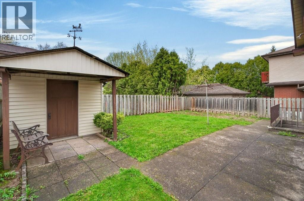 190 Deschene Avenue, Hamilton, ON - Outdoor
