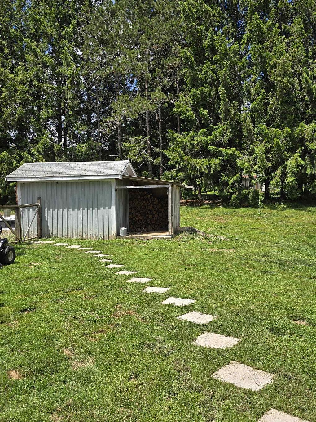 1106 Tetzlaff Road, Kentville, NS - Outdoor
