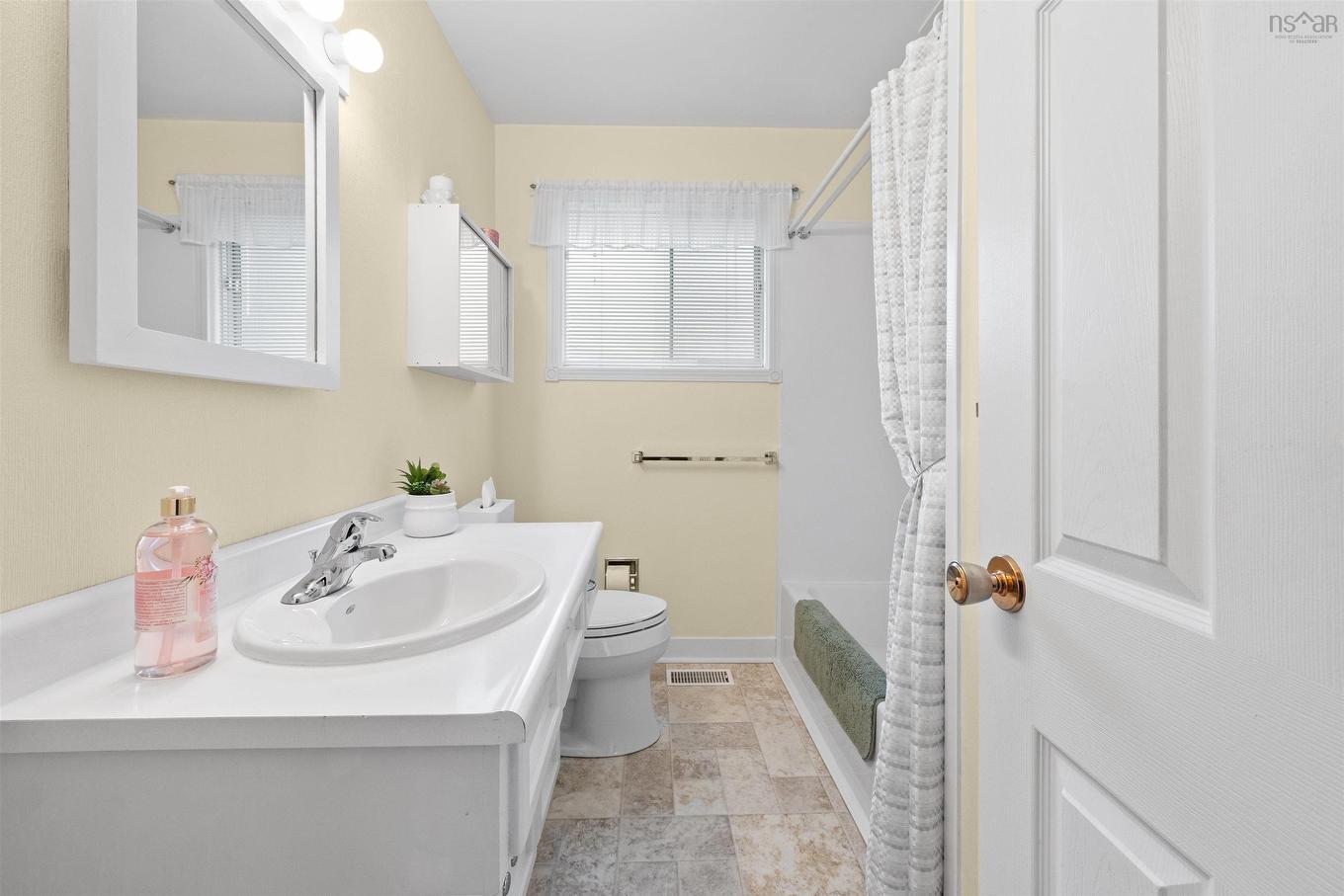 32 Canary Crescent, Halifax, NS