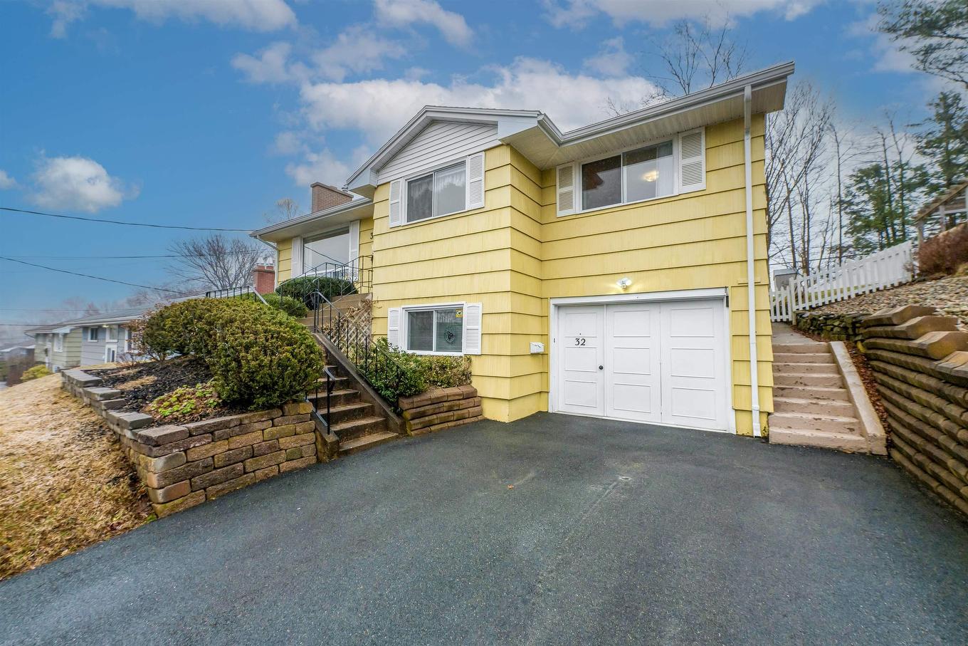 32 Canary Crescent, Halifax, NS
