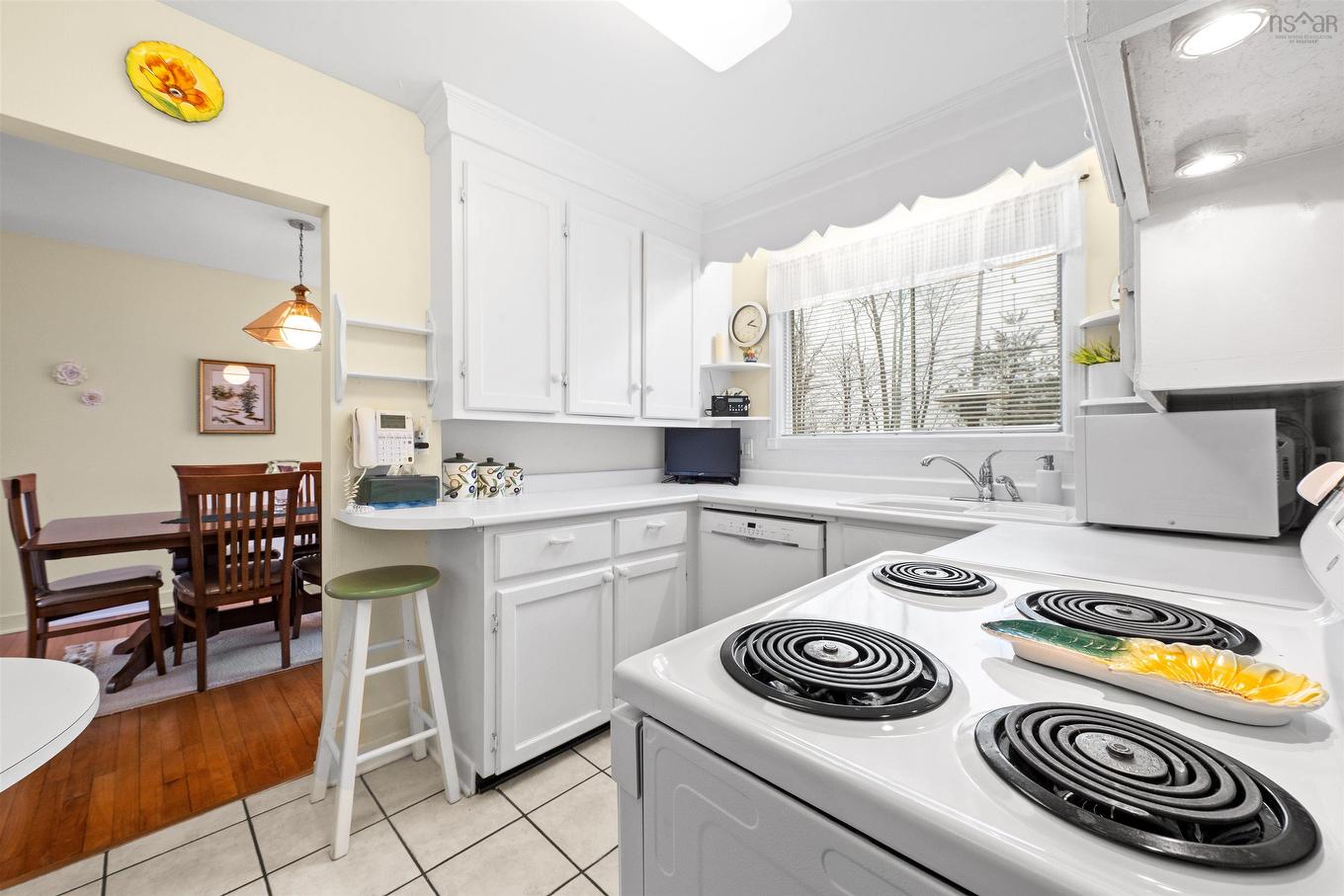 32 Canary Crescent, Halifax, NS