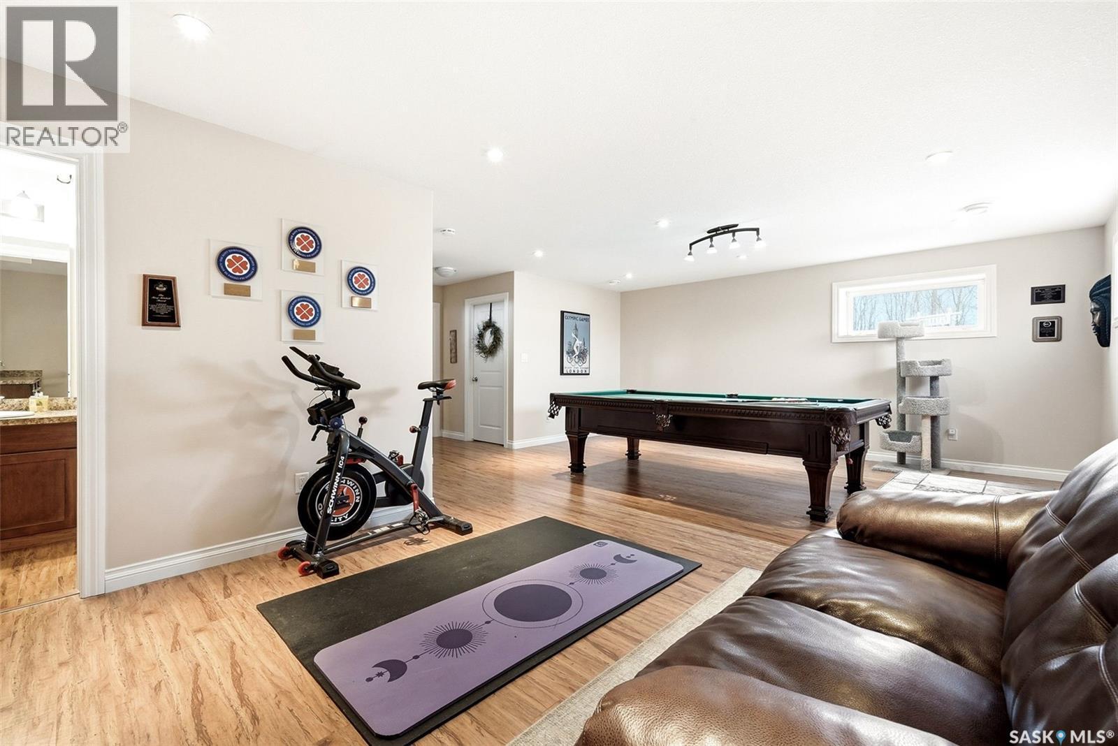 24 Bardel Crescent, Pilot Butte, SK - Indoor