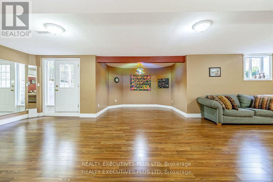 2547 Morrison Avenue, Mississauga, ON - Indoor