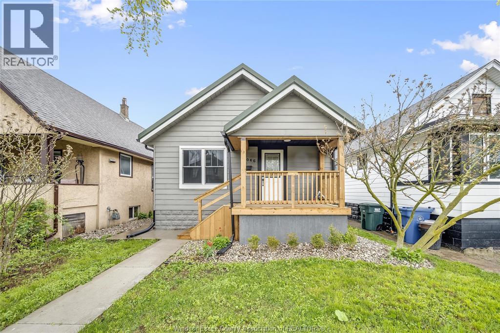 1046 Elsmere, Windsor, ON - Outdoor