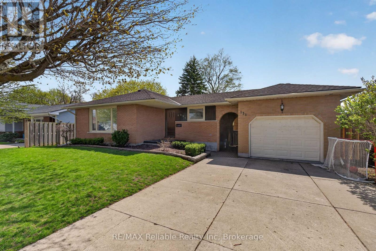 131 Cayley Street, Goderich (Goderich (Town)), ON - Outdoor