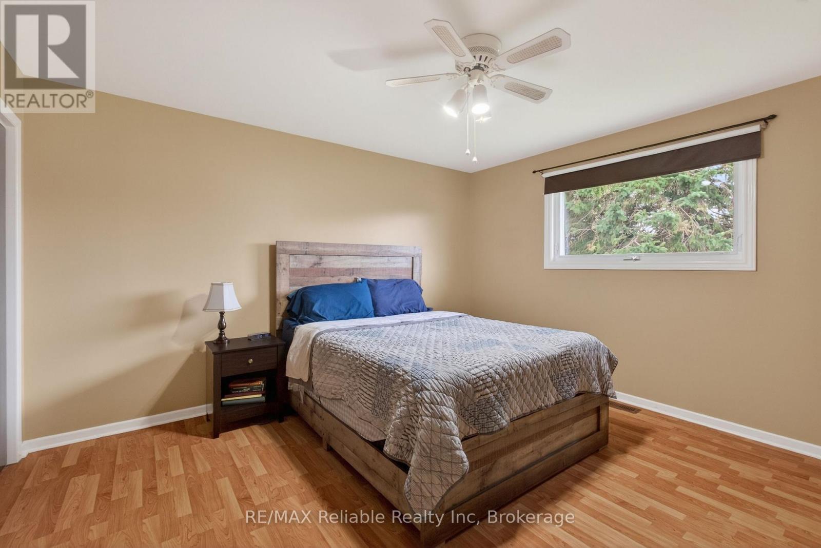 131 Cayley Street, Goderich (Goderich (Town)), ON - Indoor Photo Showing Bedroom