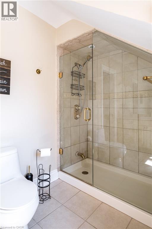 1577 Old Spar Court, Mississauga, ON - Indoor Photo Showing Bathroom