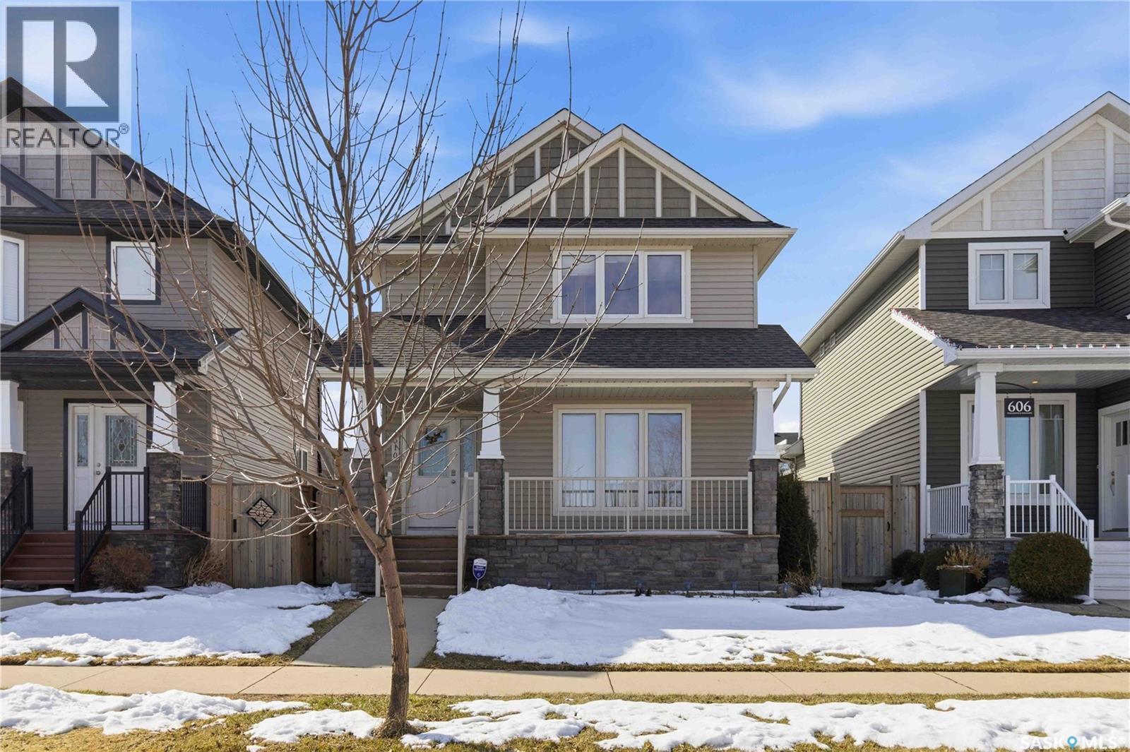 610 Stonebridge Common, Saskatoon, SK - Outdoor With Deck Patio Veranda With Facade