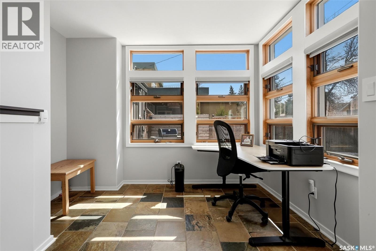 3330 Albert Street, Regina, SK - Indoor Photo Showing Office