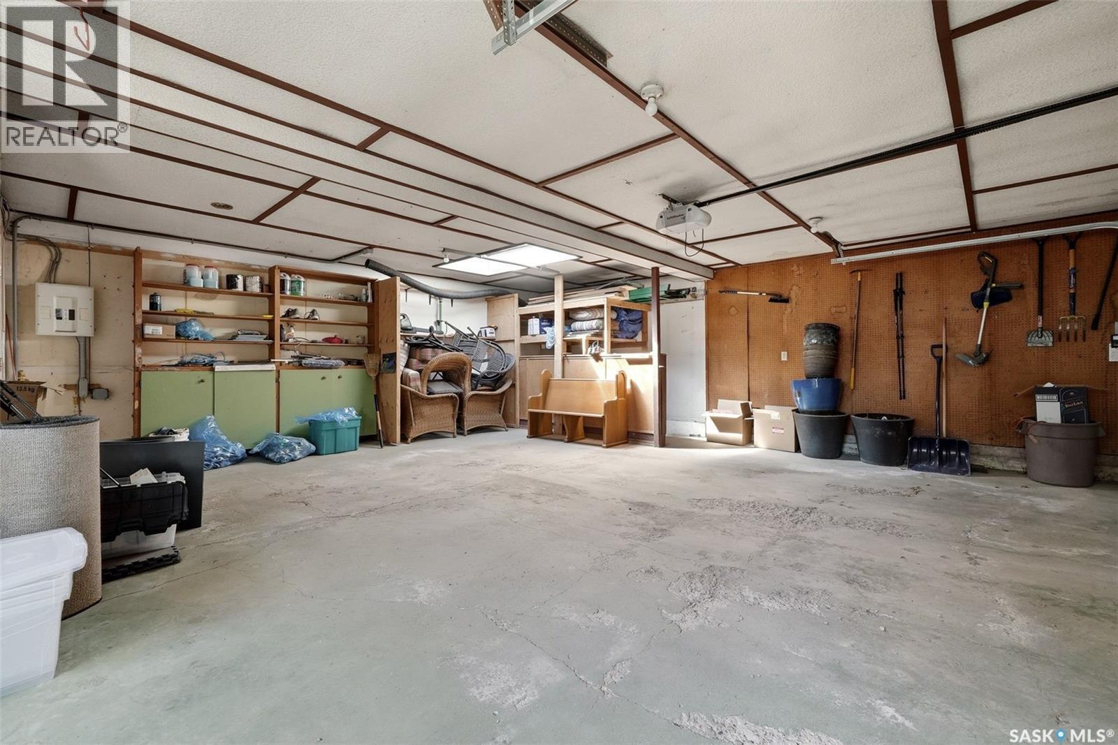 3330 Albert Street, Regina, SK - Indoor Photo Showing Other Room