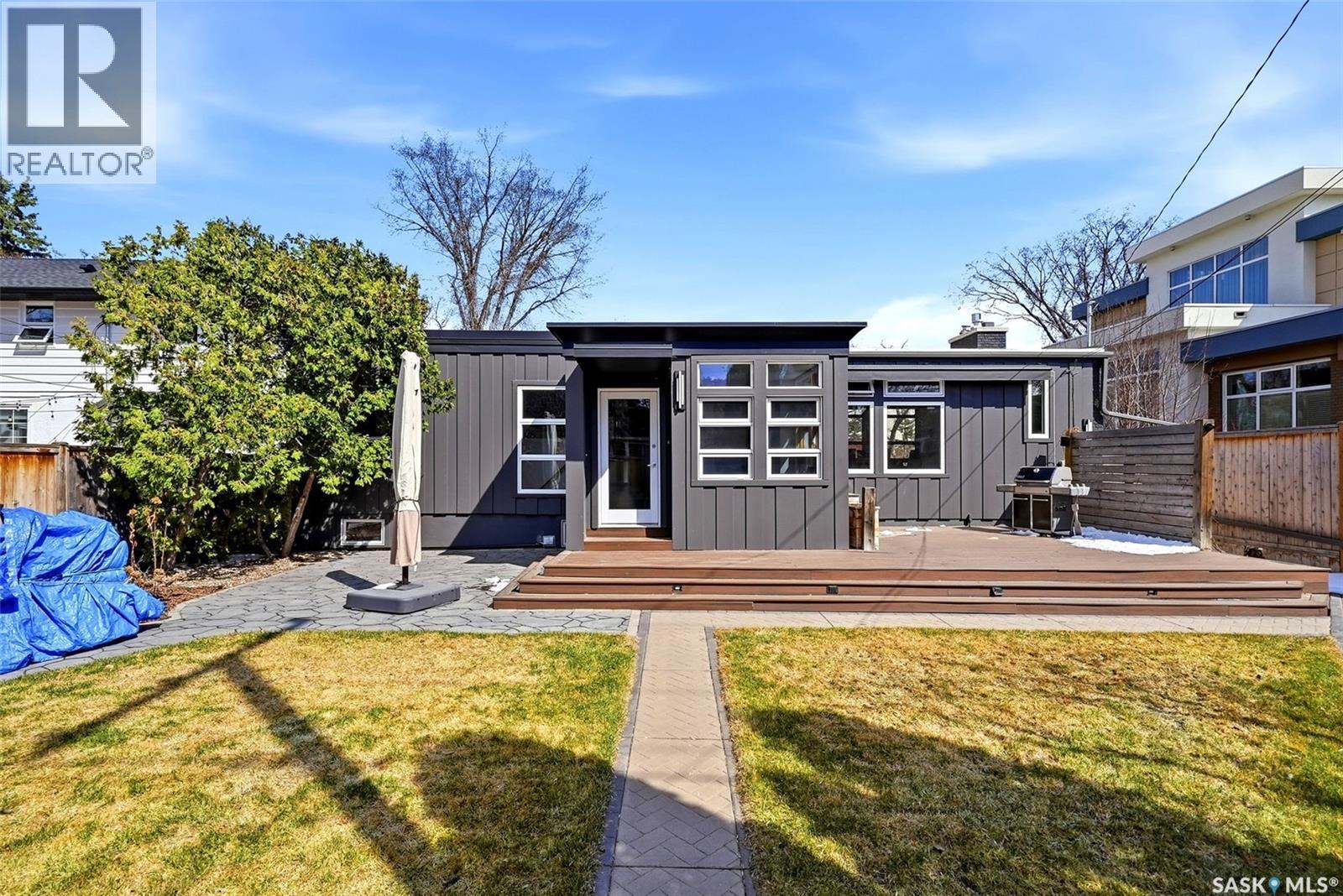 3330 Albert Street, Regina, SK - Outdoor With Deck Patio Veranda
