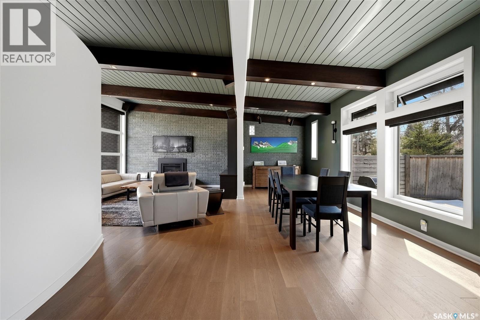 3330 Albert Street, Regina, SK - Indoor