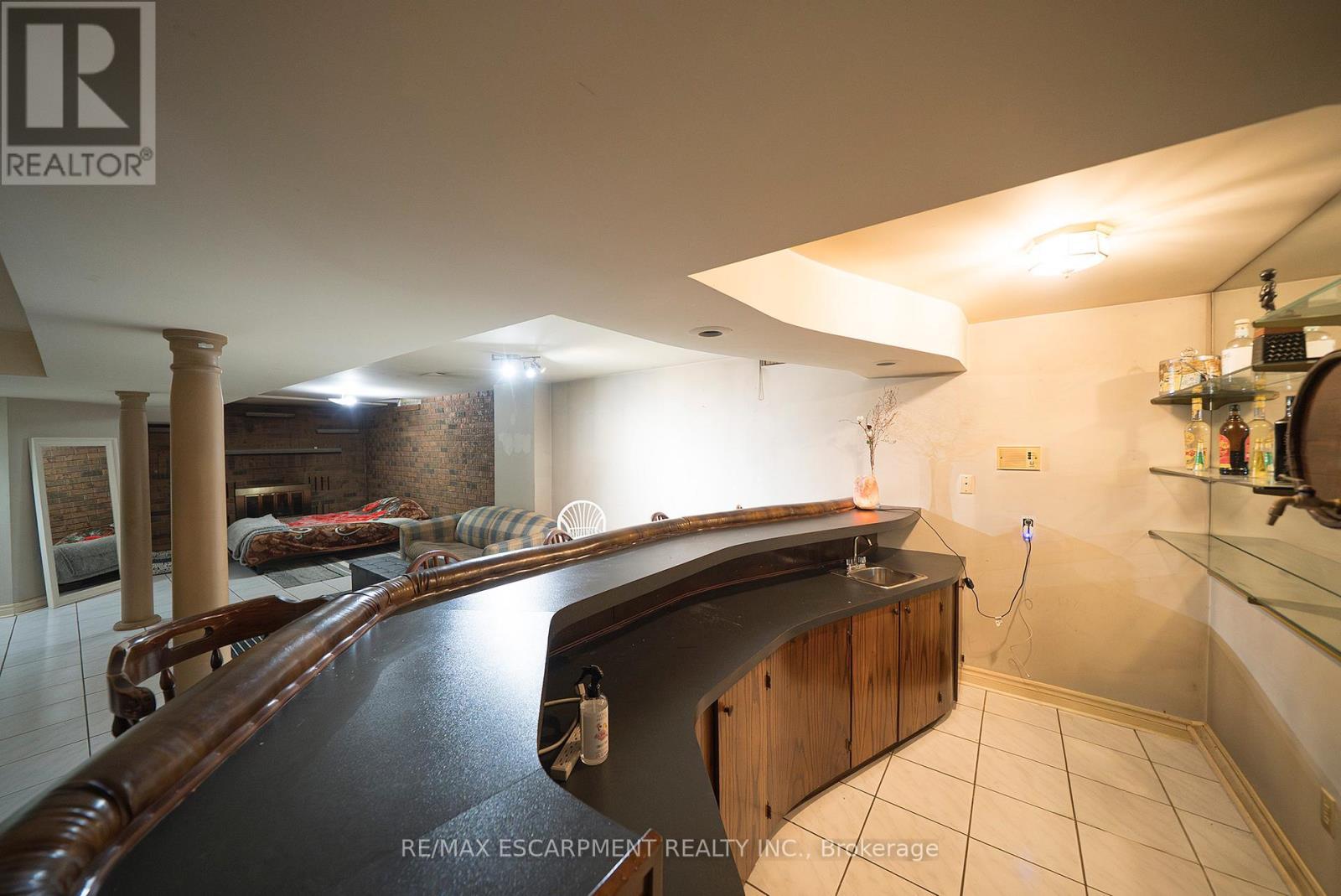 2057 Wincanton Crescent, Mississauga, ON - Indoor Photo Showing Other Room