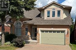 17 SUNSET BOULEVARD New Tecumseth, ON L9R 1Y8