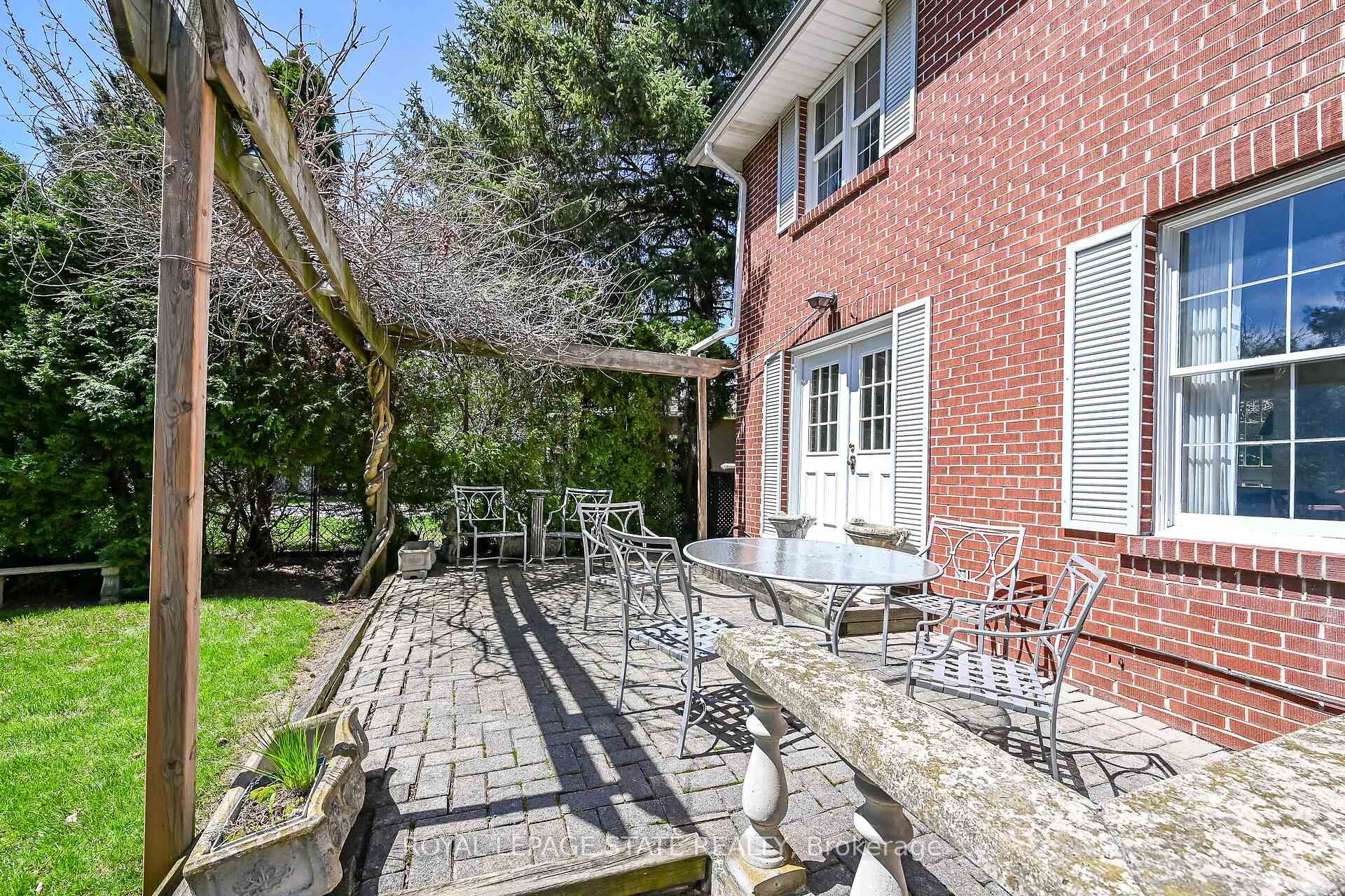 126 Forest Hill Crescent, Hamilton, ON - Outdoor With Deck Patio Veranda