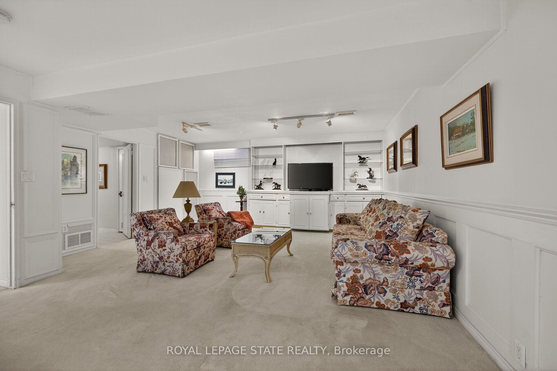126 Forest Hill Crescent, Hamilton, ON - Indoor