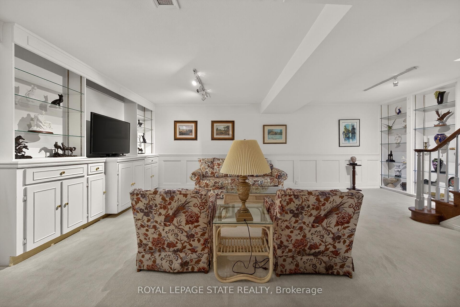 126 Forest Hill Crescent, Hamilton, ON - Indoor