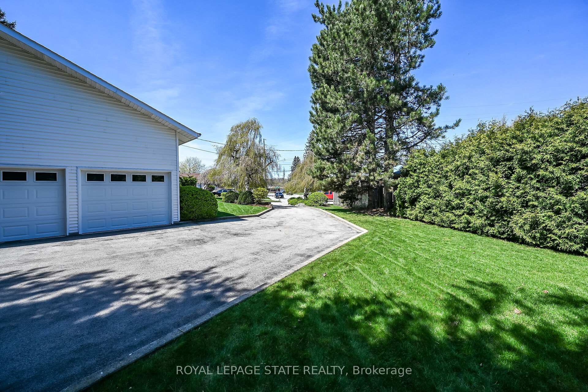 126 Forest Hill Crescent, Hamilton, ON - Outdoor