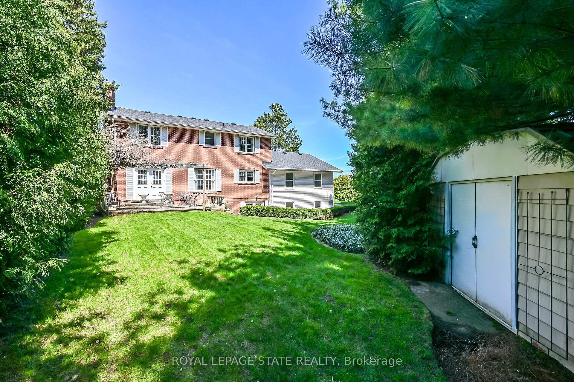 126 Forest Hill Crescent, Hamilton, ON - Outdoor