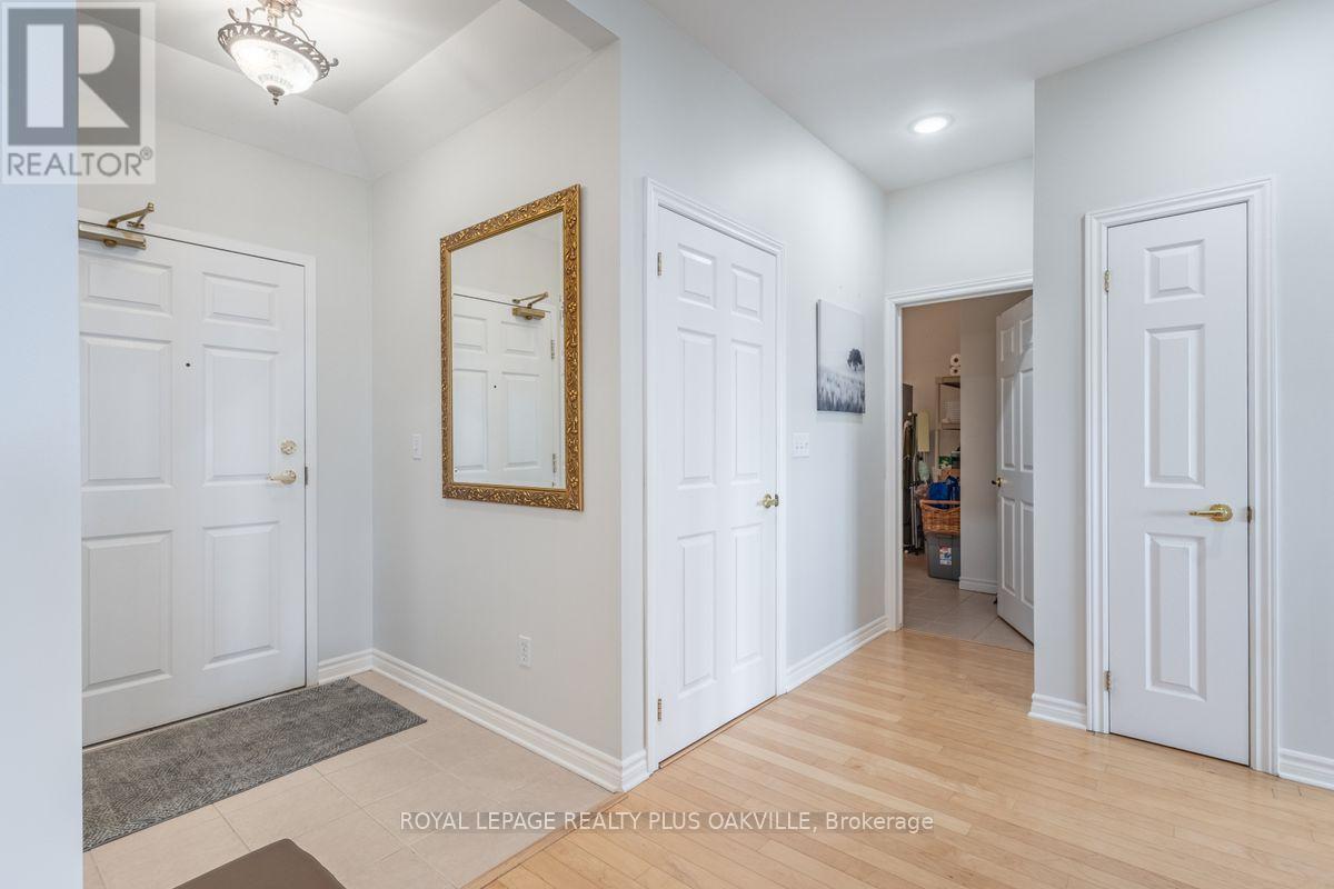 403 - 1499 Nottinghill Gate, Oakville, ON - Indoor Photo Showing Other Room