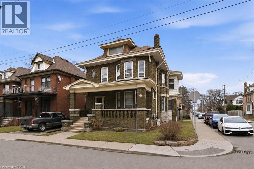 81 Carrick Avenue, Hamilton, ON - Outdoor With Facade