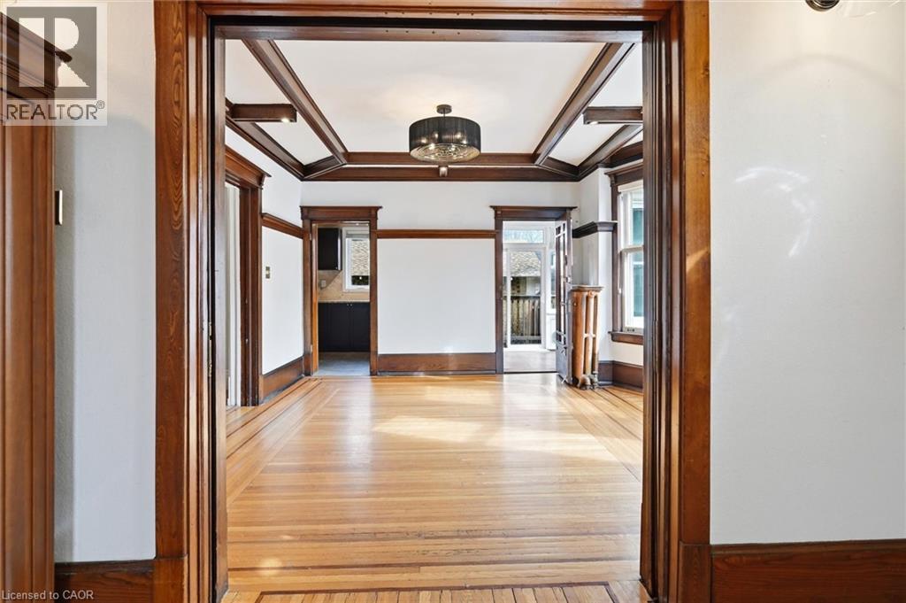 81 Carrick Avenue, Hamilton, ON - Indoor Photo Showing Other Room