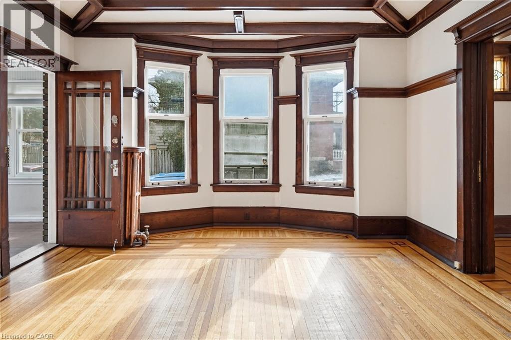 81 Carrick Avenue, Hamilton, ON - Indoor Photo Showing Other Room