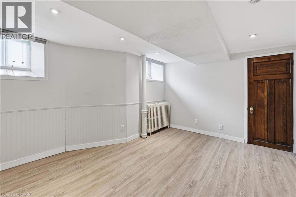 81 Carrick Avenue, Hamilton, ON - Indoor Photo Showing Other Room