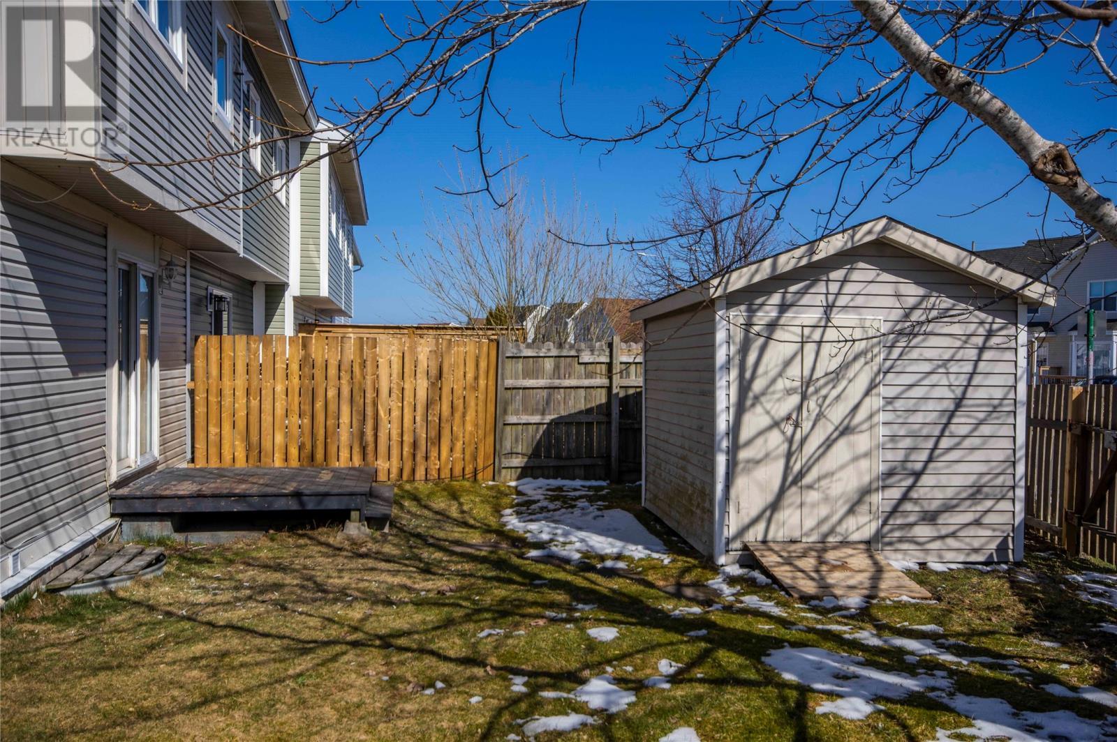 12 White Place, Mount Pearl, NL - Outdoor