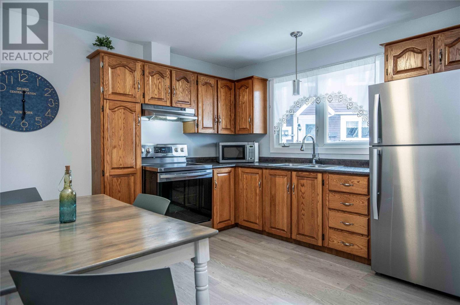 12 White Place, Mount Pearl, NL - Indoor
