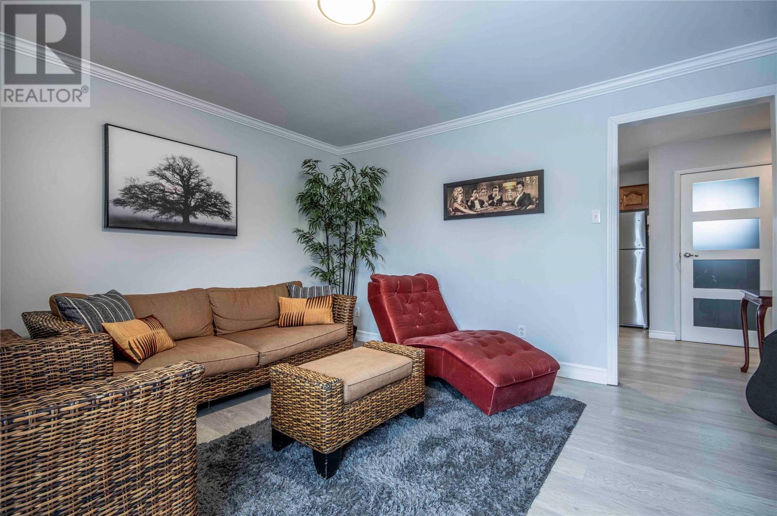 12 White Place, Mount Pearl, NL - Indoor Photo Showing Living Room