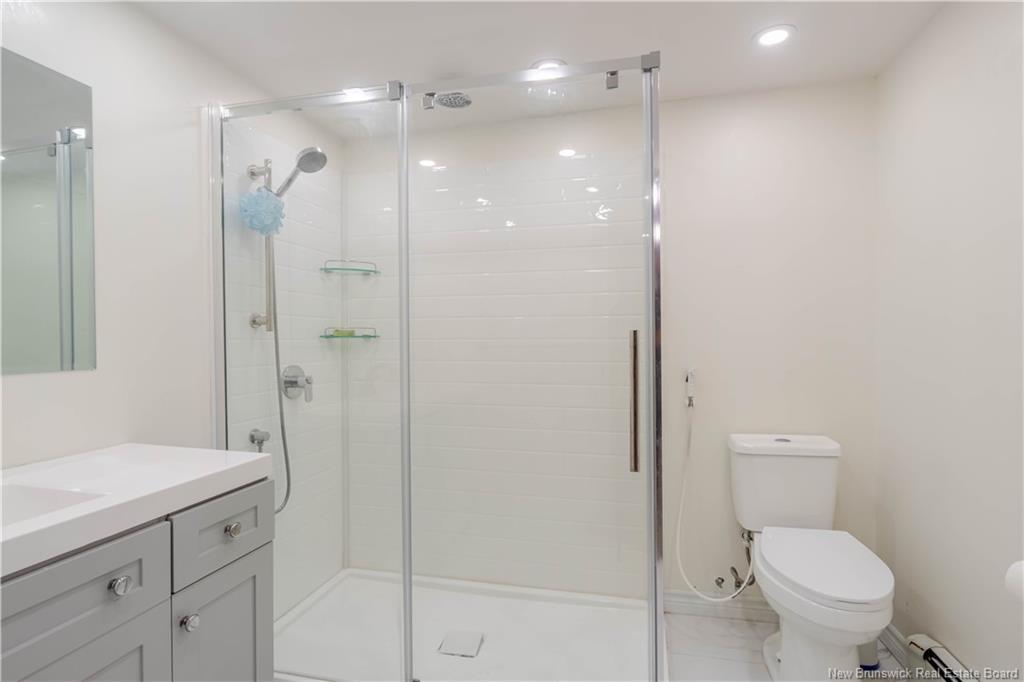 2 Robin Dr, Fredericton, NB