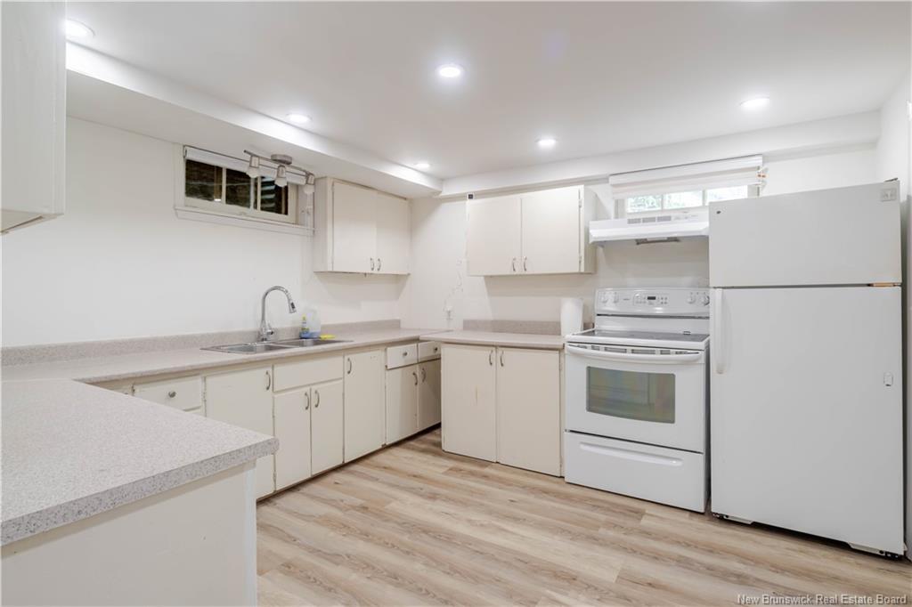 2 Robin Dr, Fredericton, NB