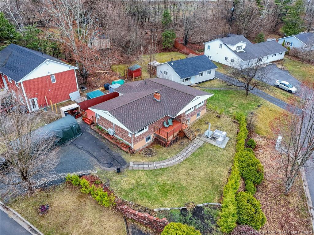 2 Robin Dr, Fredericton, NB