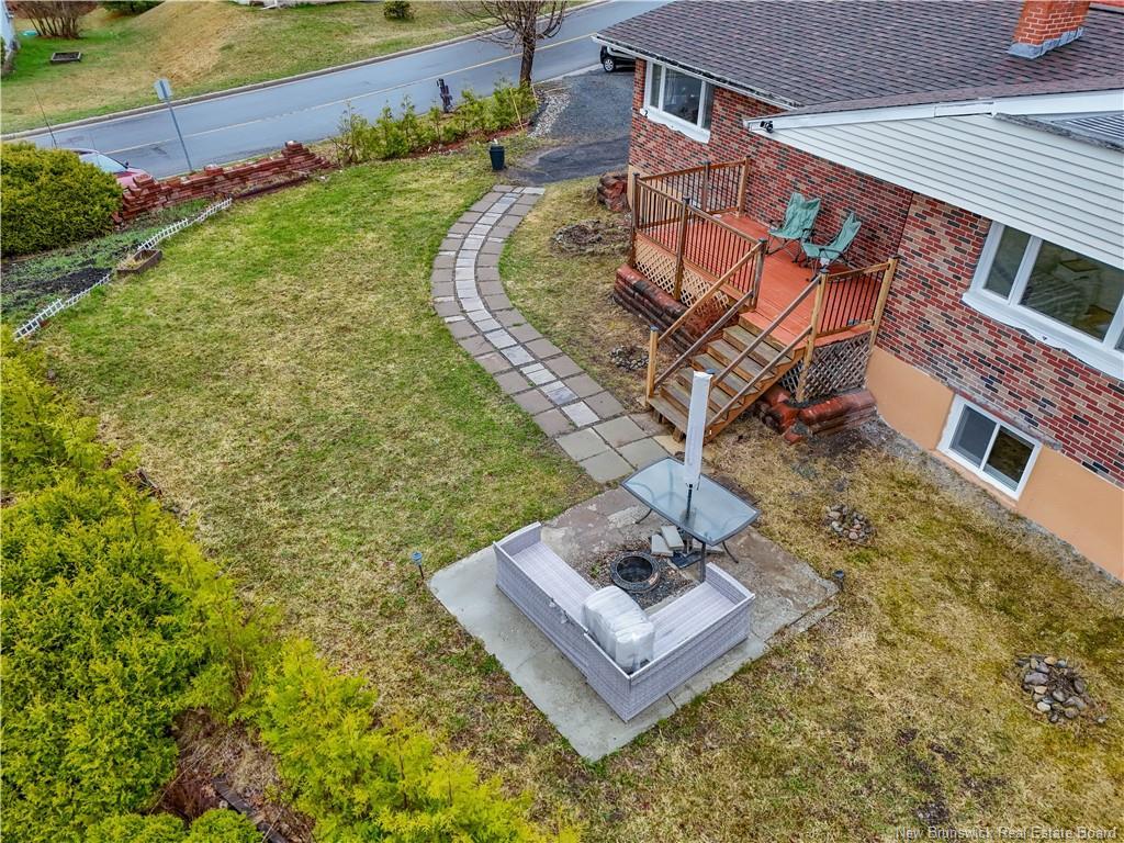 2 Robin Dr, Fredericton, NB