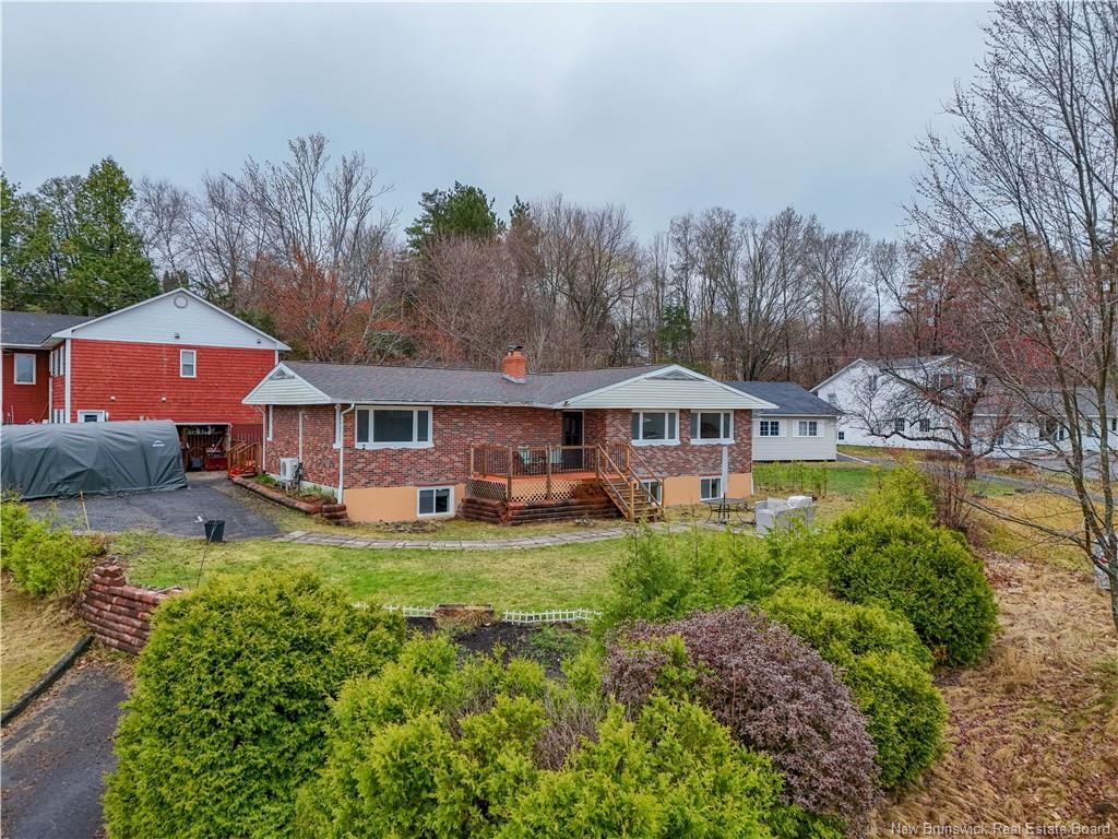 2 Robin Dr, Fredericton, NB