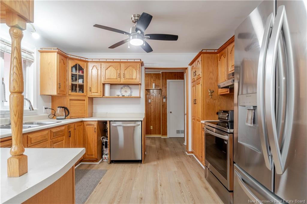 2 Robin Dr, Fredericton, NB